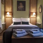 La Perle Secrete Bed & Breakfast 3*