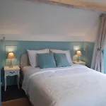 La Perle Secrete Bed & Breakfast Theneuille