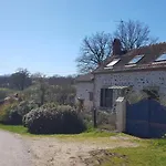 La Perle Secrete Bed & Breakfast 3*