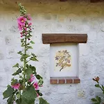 Bed & Breakfast La Perle Secrete 3*