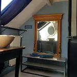 La Perle Secrete Bed & Breakfast Theneuille