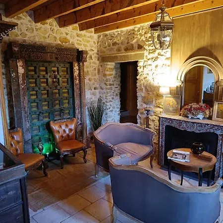 La Perle Secrète 3*