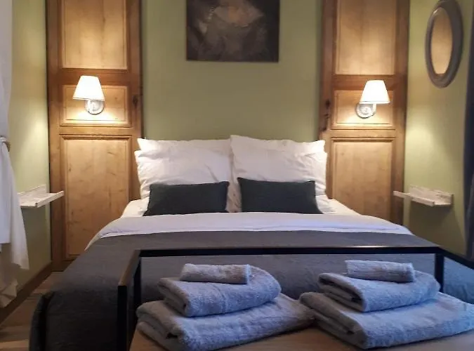 La Perle Secrete Bed & Breakfast 3*